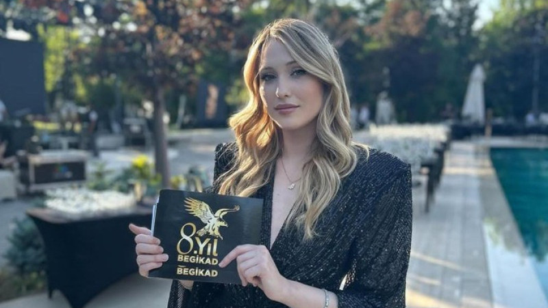 Sinem Tamur modellikten sunuculuğa geçiyor: Yeni hedefi kırmızı halı